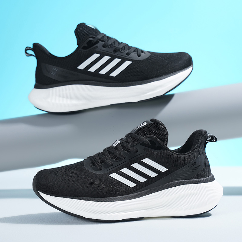 Luxury Men Lifestyle - New Men's Running Shoes Breathable Mesh